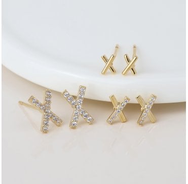 FAUX GOLD CRYSTAL X KISS TRIPLE PAIR PACK EARRINGS