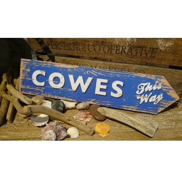 This Way Direction Sign - Cowes