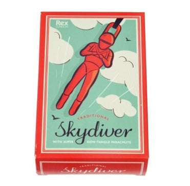 Traditional skydiver toy